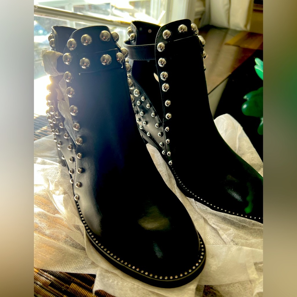Black Ladies Ankle Boots
